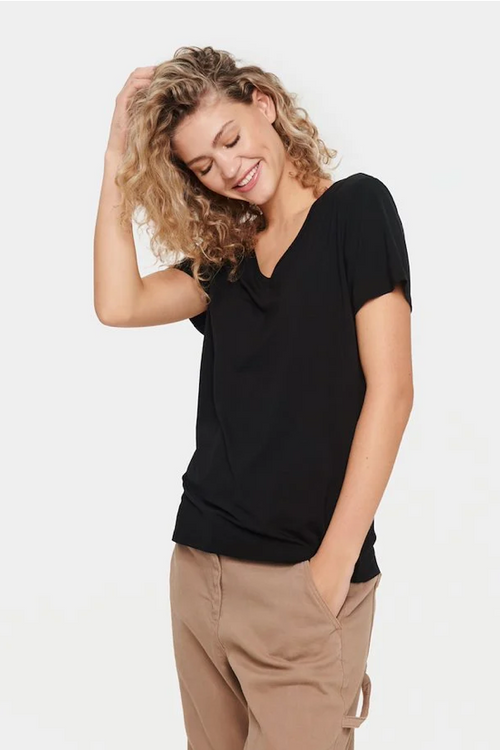 AdeliaSZ V-Neck T-Shirt - Black
