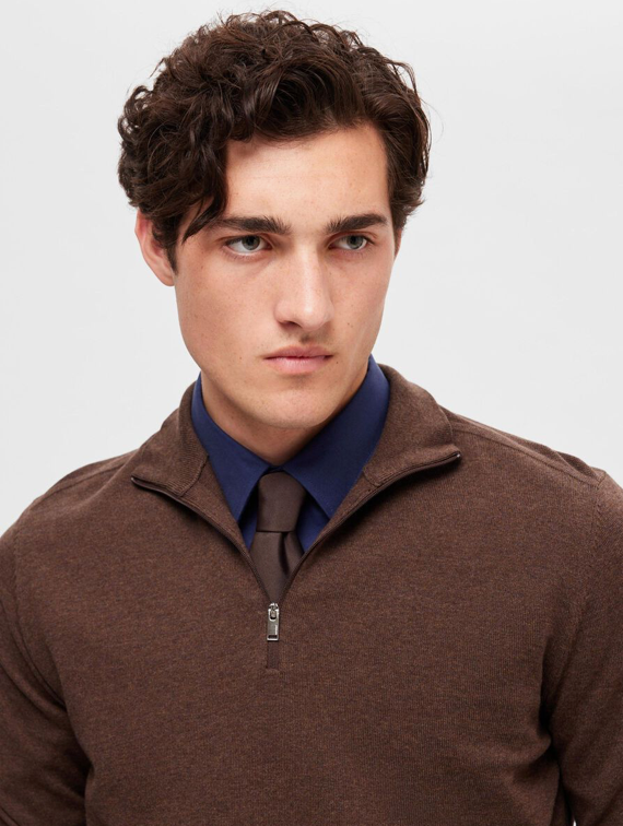 HALF ZIP KNIT JUMPER - Brown