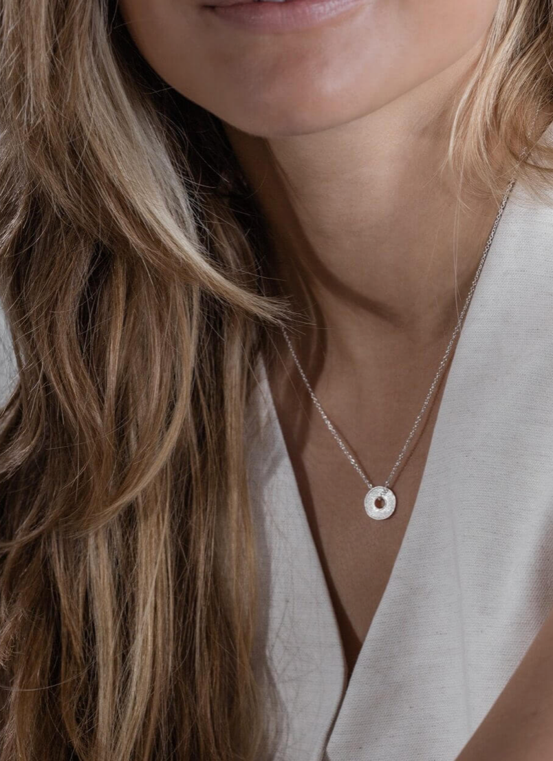 Silver Disc Sorrel Necklace