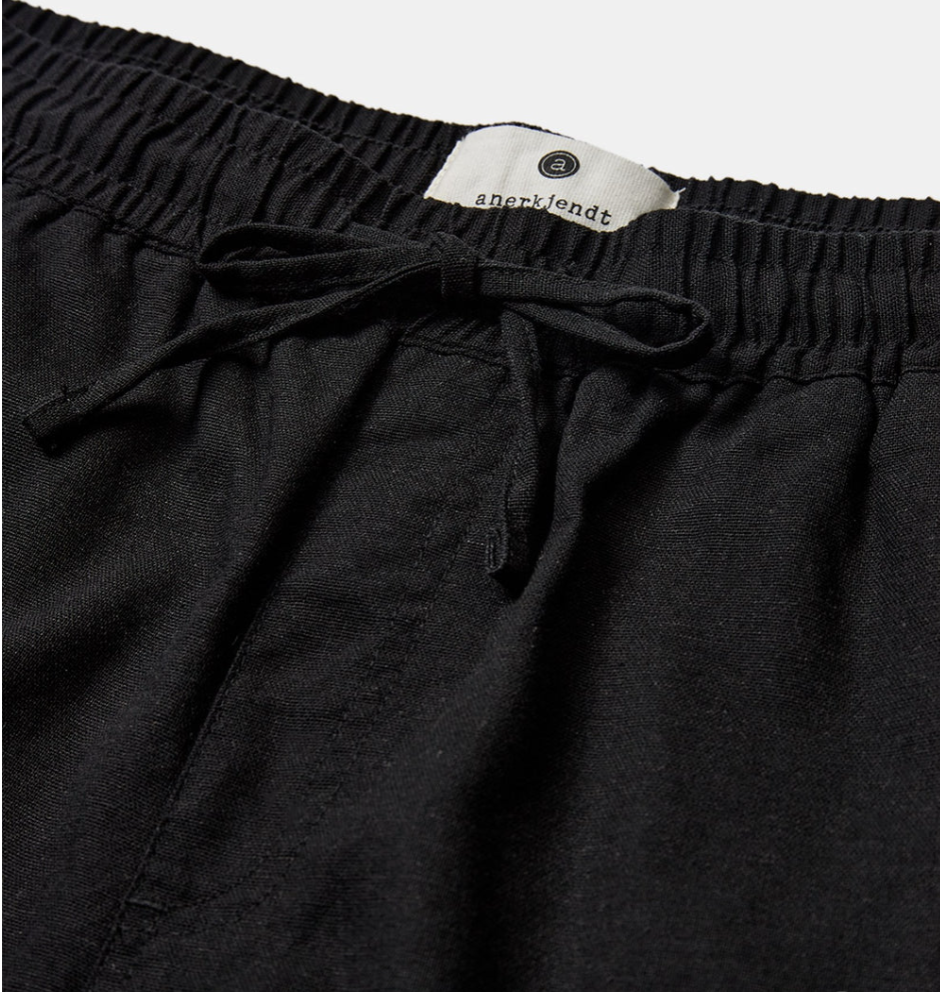 AKLT James Linen Ela Shorts - Caviar