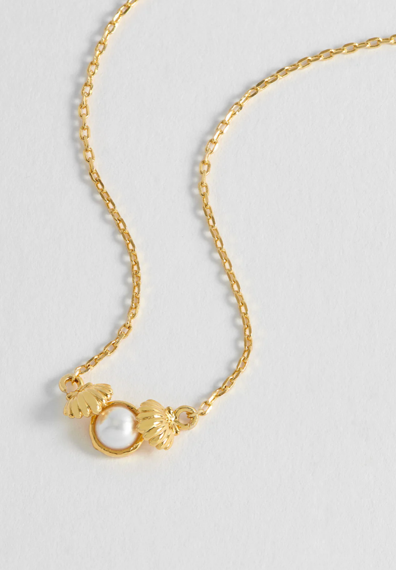 Pearl Scallop Heart Necklace - Gold plated