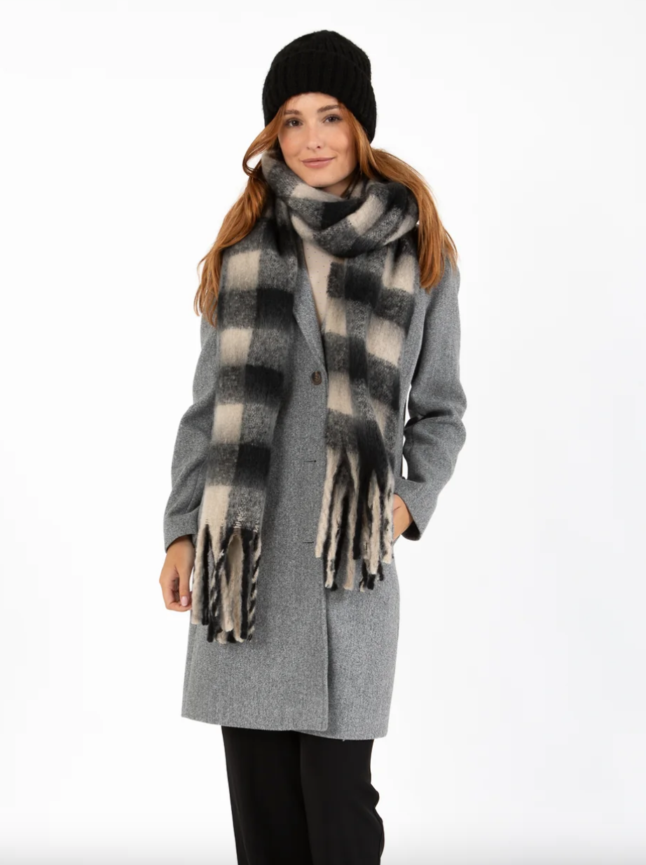 BIG CHECK SCARF - BLACK / OFF-WHITE MIX