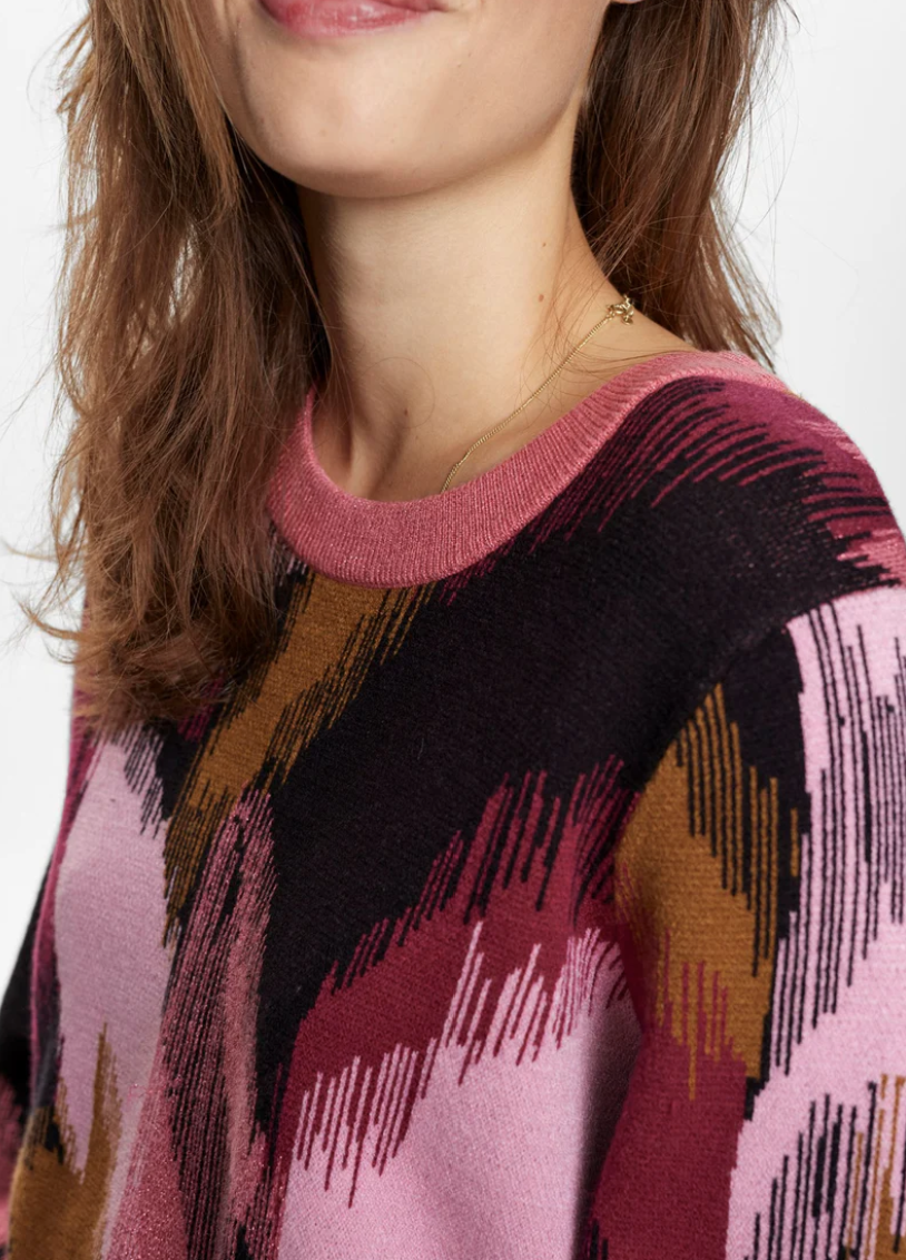 NULEAVY PULLOVER - CAMELIA ROSE