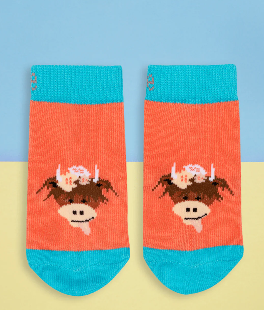 Bonnie Highland Cow Socks