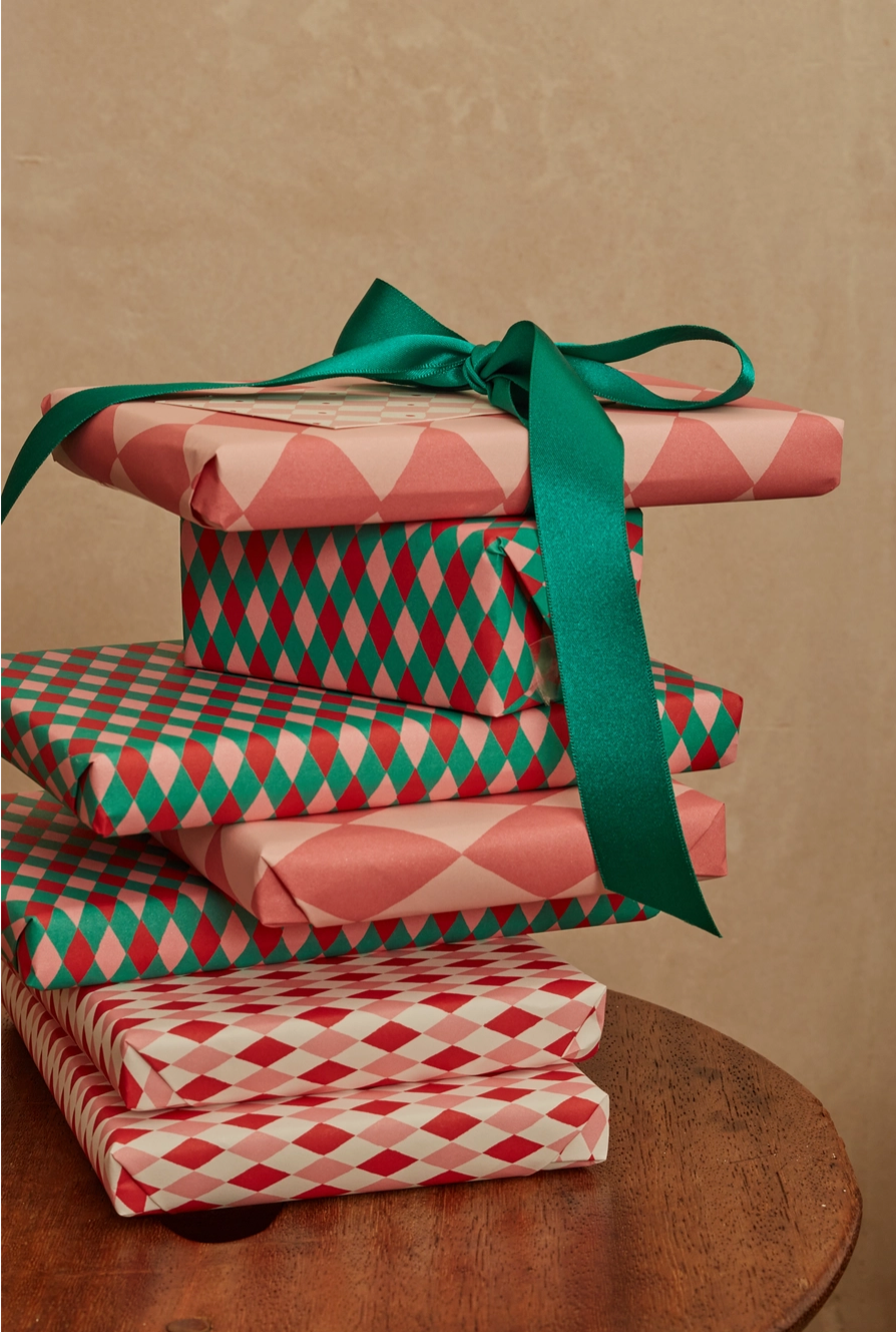 Diamond Christmas Gift Wrap