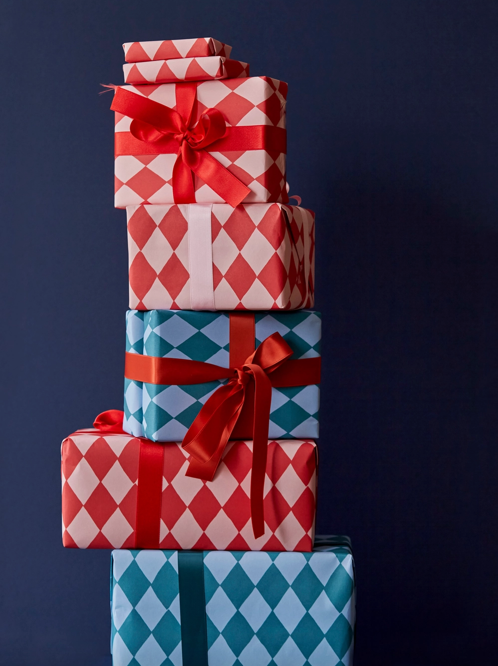 Rouge Diamond Gift Wrap