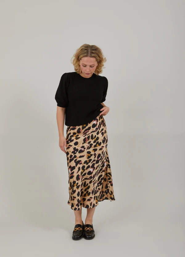 Styler Mid Length Printed Skirt