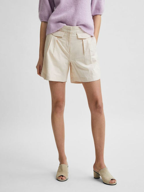 A-LINE TAILORED LINEN SHORTS