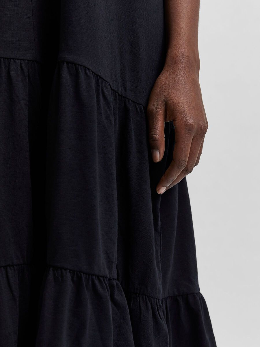 2/4 Midi Dress - Black