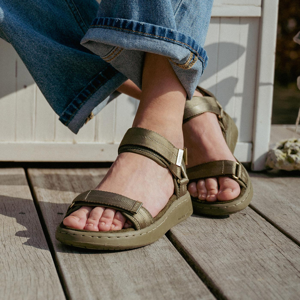 Line Sandals - Dark Olive