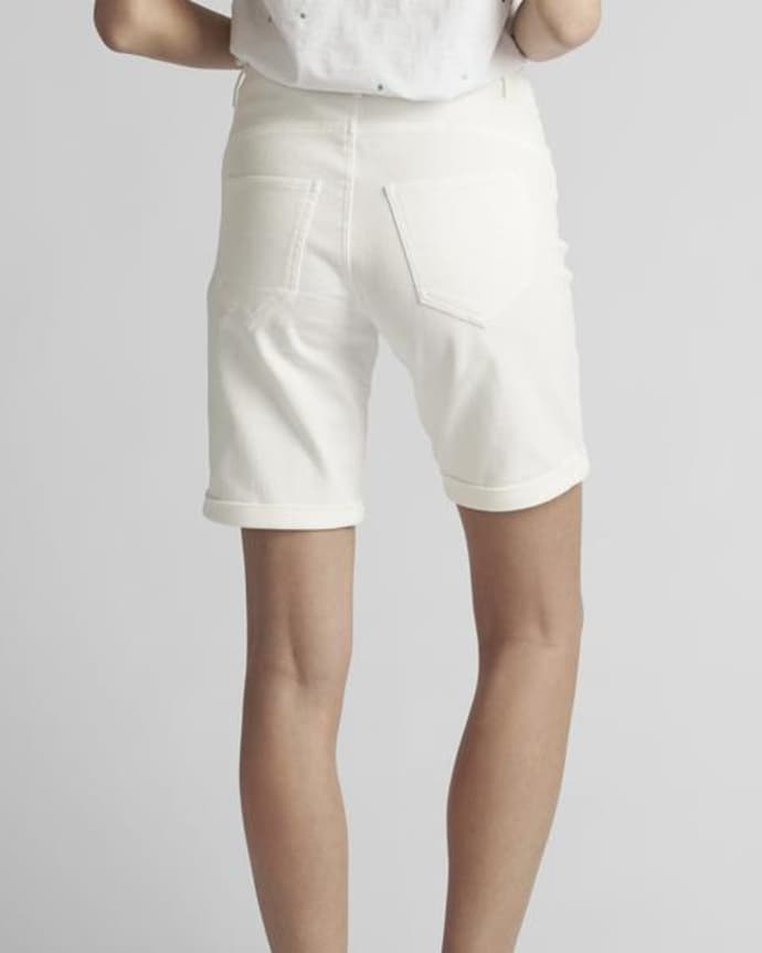 Florida White shorts