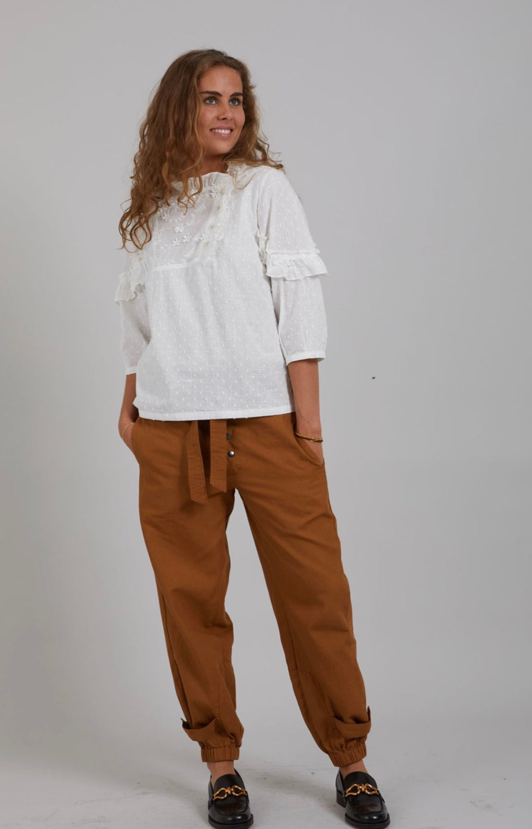 Blouse with 3D lace mix - White