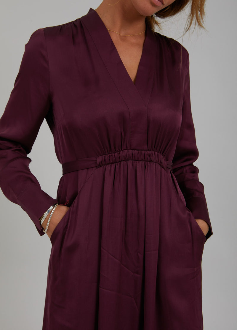 dress with v-neck gatherings - Bordeaux