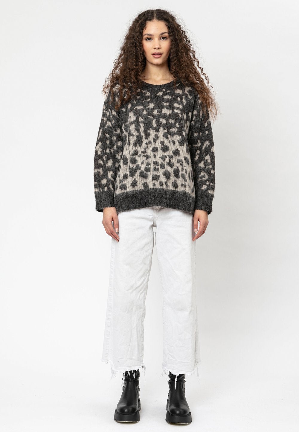 Vital Relaxed Jumper Charcoal/Taupe