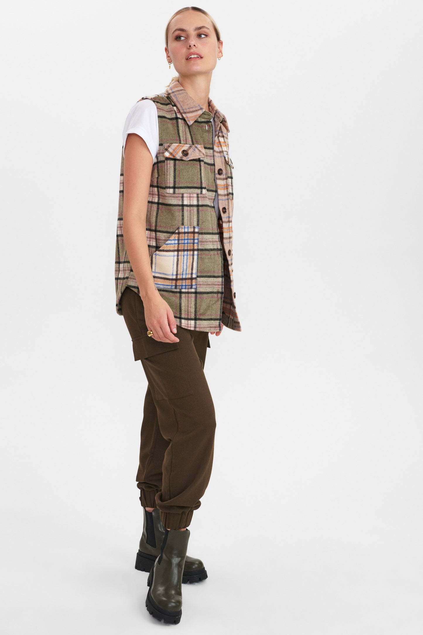 Nubina Waistcoat - Grape Leaf