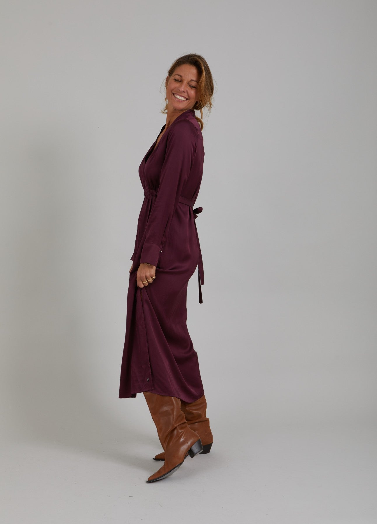 dress with v-neck gatherings - Bordeaux