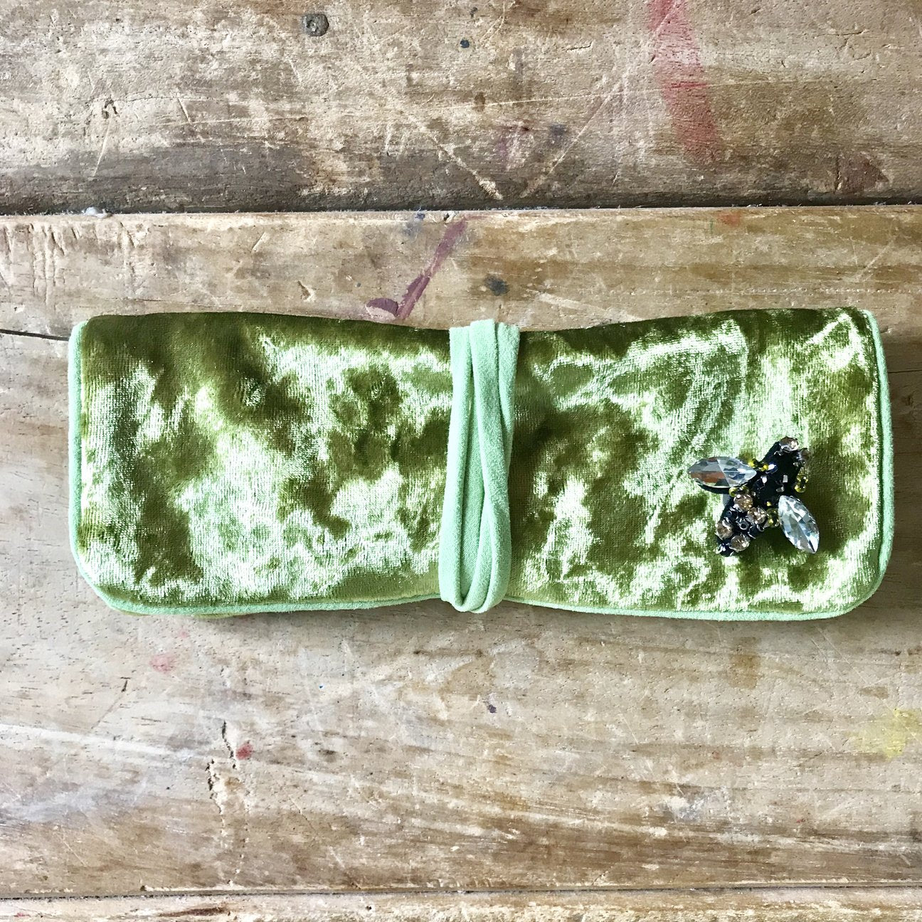 Crushed velvet jewellery wrap