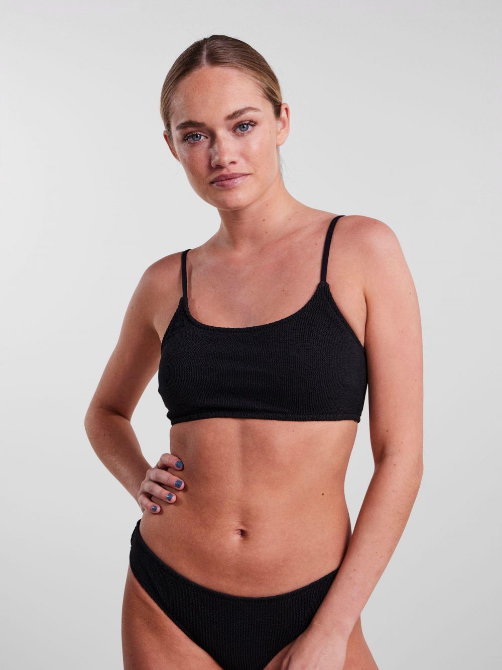 PCVIVIAN BIKINI TOP - BLACK